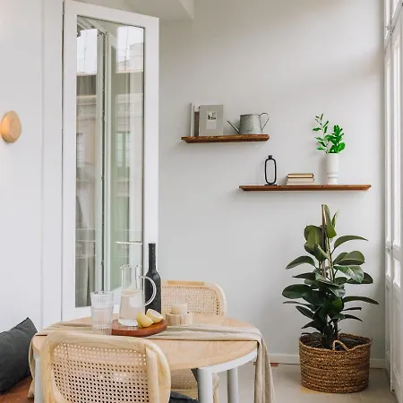 Senahu - 2 Bedrooms And Office In Eixample Dreta
